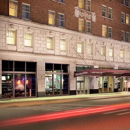 Doubletree Suites By Hilton Hotel Detroit Downtown - Fort Shelby-3