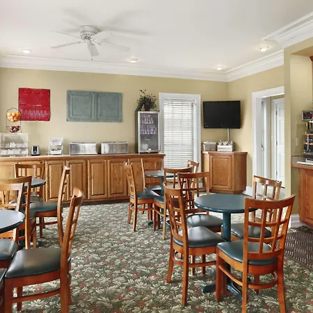 Days Inn By Wyndham Branson/Near The Strip-3