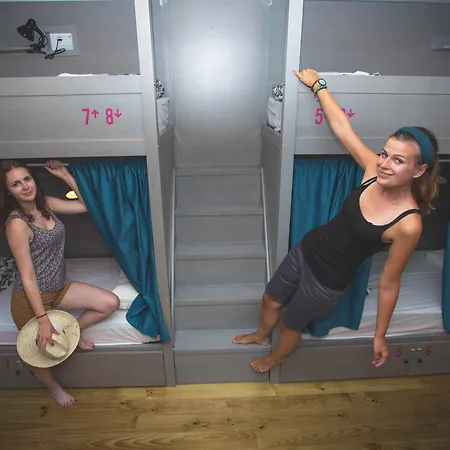 Nice Way Porto Hostel-2