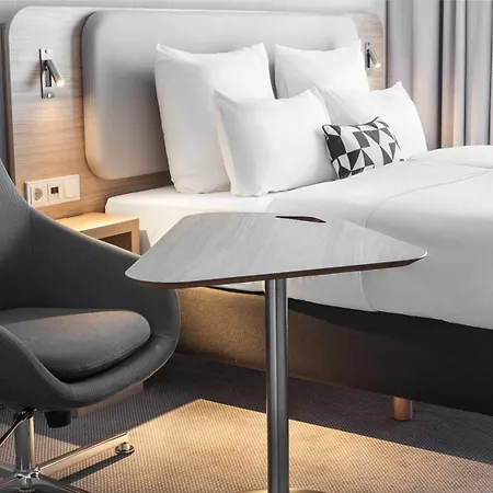 Holiday Inn Express Duesseldorf - Hauptbahnhof By Ihg-2