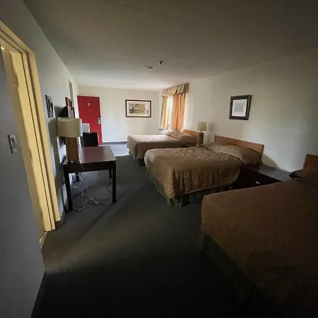 6032 Persepolis Inn-3