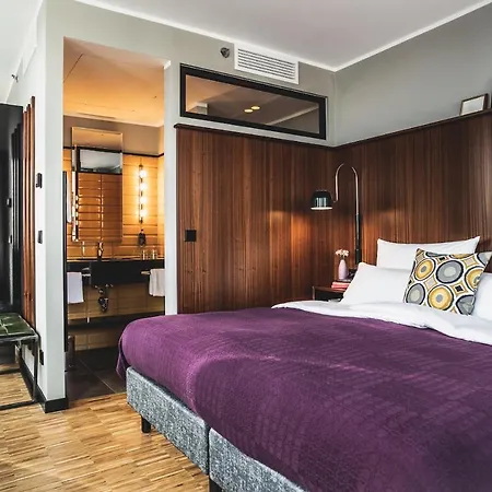 Henri Hotel Duesseldorf-3