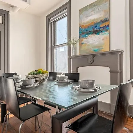 Deluxe 5-Bedroom Walk Everywhere In Over The Rhine-2