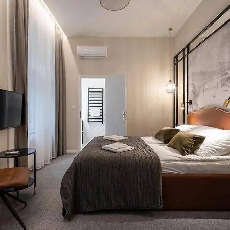 Astoria Boutique Suites- Best Location By Bqa-3