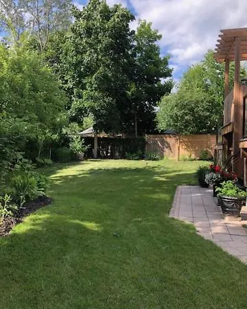 Casa Blanca Boutique Bed & Breakfast-3