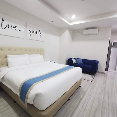 Hampton Suites-2