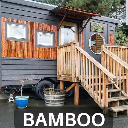 Tiny Digs - Hotel Of Tiny Houses-3