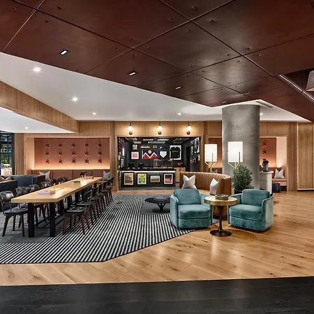 The Rally Hotel At Mcgregor Square-2