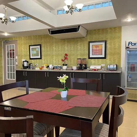 Aparthotel Sevilla Suites-3