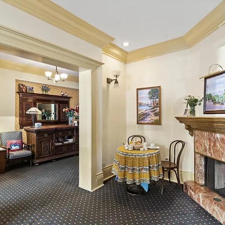 Golden Gate Hotel-2