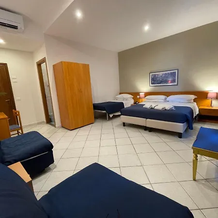 Hotel Leopolda-3