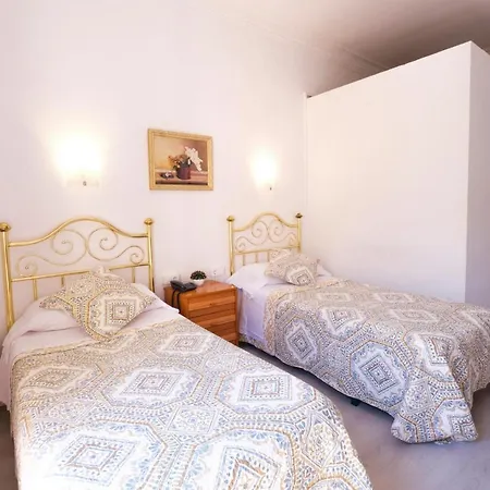 Hostal Ramos-2