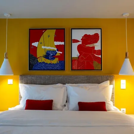 The Frogs_Guest House-2