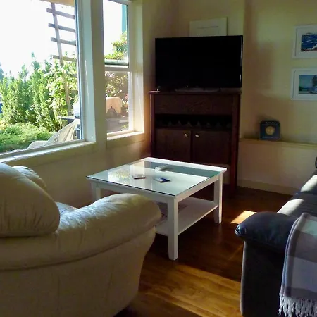 Annarthur Guest House-3
