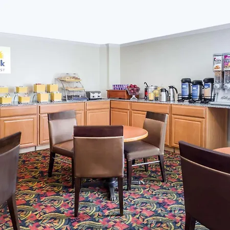 Days Inn By Wyndham Williamsburg Historic Area-2