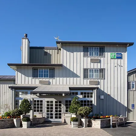 Holiday Inn Express Monterey - Cannery Row By Ihg-3