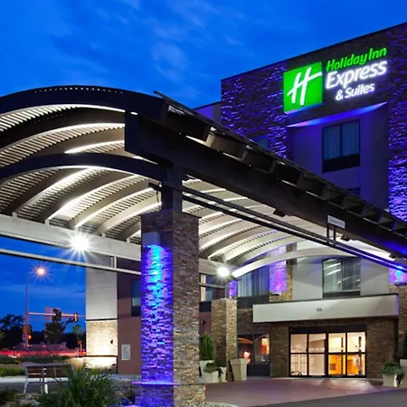 Holiday Inn Express And Suites Rochester West-Medical Center By Ihg-2