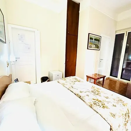 Hotel Resi-3