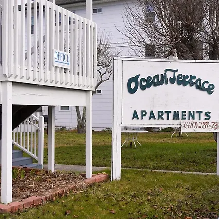 Ocean Terrace Family Apartments-3