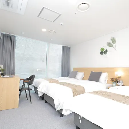 Line Hotel Myeongdong-2