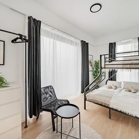 Chic Central City Rooms By Home2-2