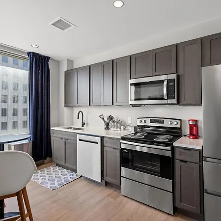 175 Lex - Walkable Downtown Lexington & Rupp Arena - Full Condos-2