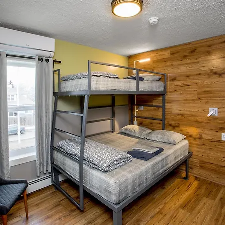 Jasper Downtown Hostel-3