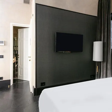 Numa Florence Palazzo Moro-3