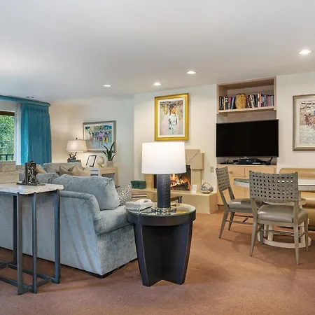 The Galatyn Lodge-2