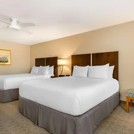 Best Western Plus Monterey Inn-2