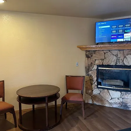 Snow Bear Lodge-3