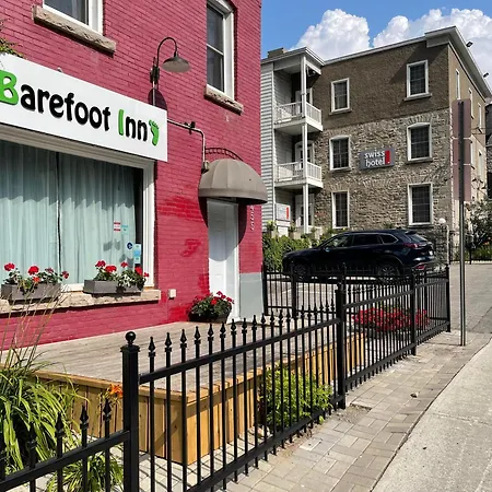 Barefoot Inn-3