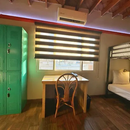 Paris Hostel-3