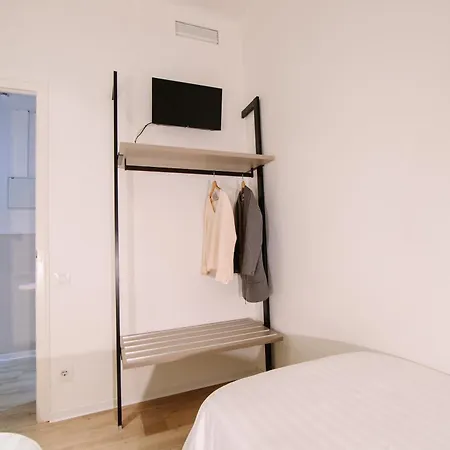 Hostalet De Barcelona-2
