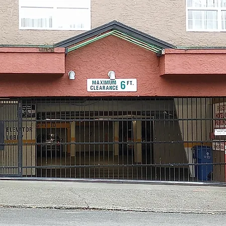 Quality Inn Downtown Inner Harbour-2