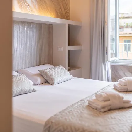 Top Floor Colosseo Guesthouse-2