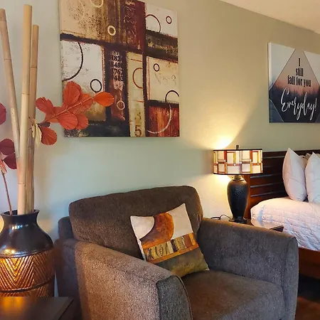 Sheridan House Inn- Adult Only Accommodation-3
