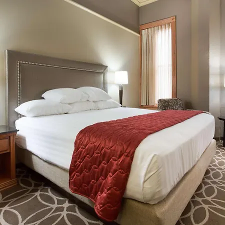 Drury Inn & Suites San Antonio Riverwalk-3