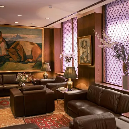 Hotel Holt - The Art Hotel-2