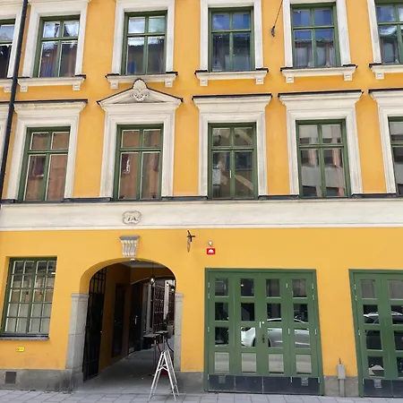 Unique Hotel Jungfrugatan-3