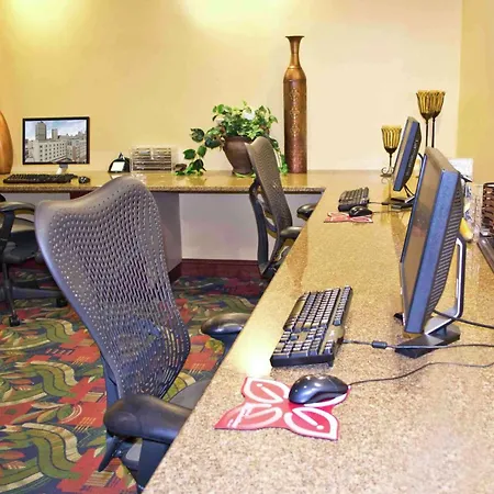 Hilton Garden Inn Philadelphia Center City-2