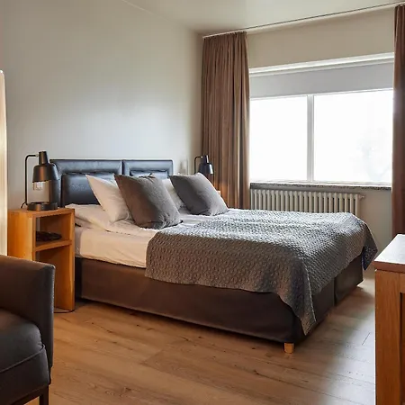Hotel Fron-2