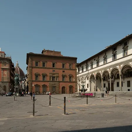 Loggiato Dei Serviti-3