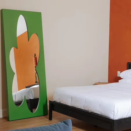Yowie Hotel-3