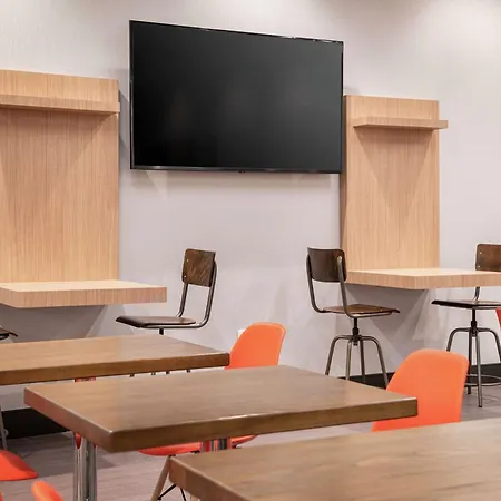 Home2 Suites By Hilton Denver Downtown Convention Center-2