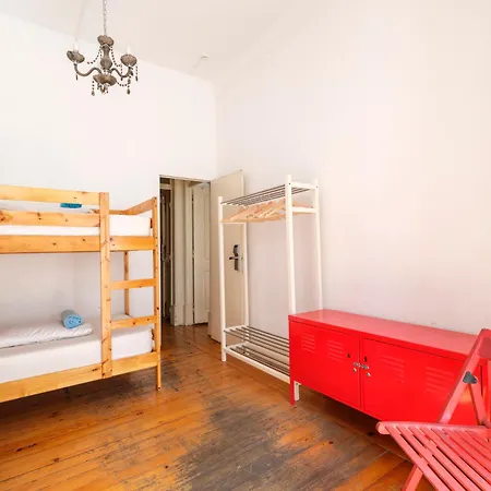 Lisbon Chillout Hostel-2