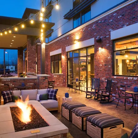 Springhill Suites By Marriott Bend-2