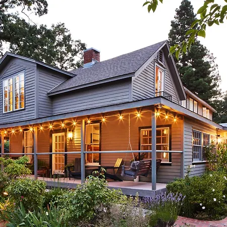 Lavender, A Four Sisters Inn-3