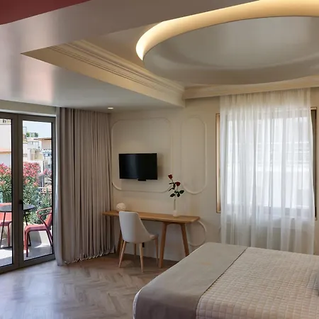 Dwell - Elegant City Stay-3