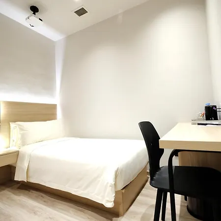 Rest Bugis Hotel-3